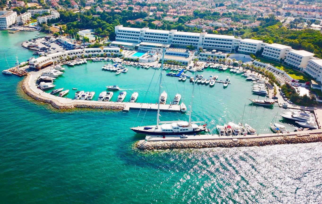 tatil-merkezi-çeşme